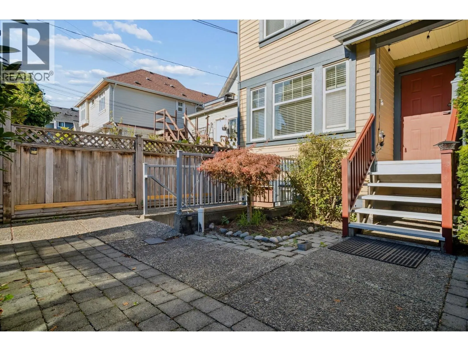 768 E 11TH AVENUE