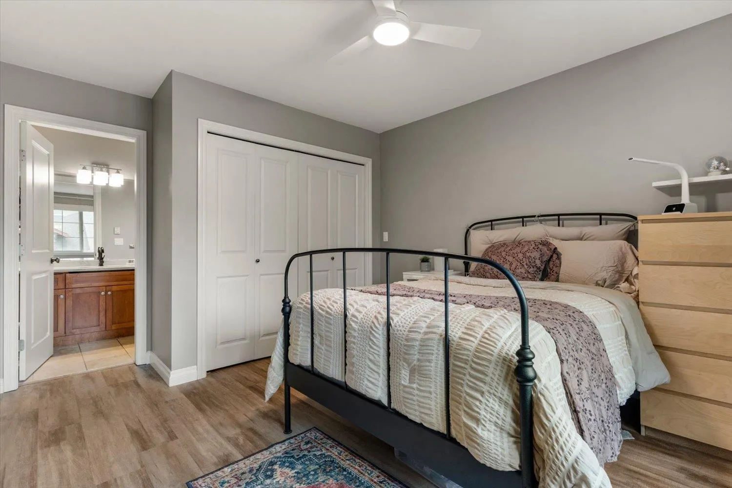 42 45545 TAMIHI WAY|Garrison Crossing