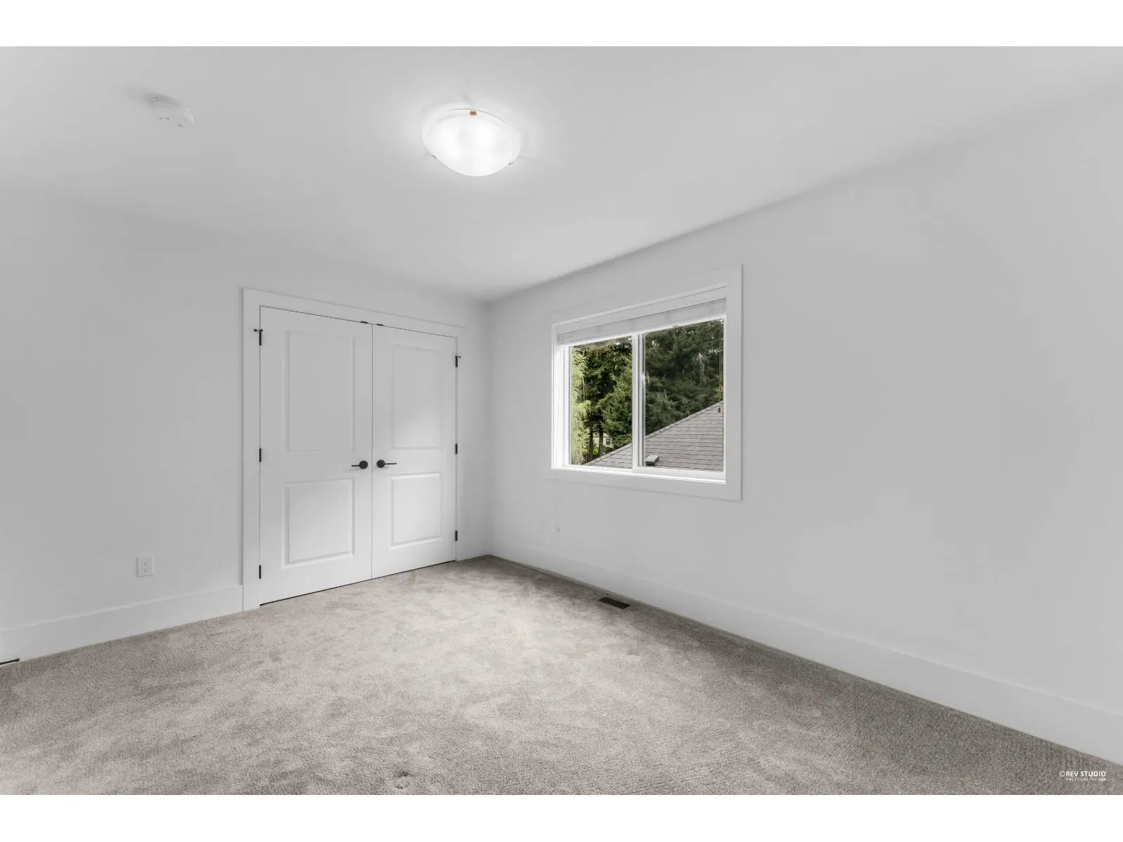 52 1885 COLUMBIA VALLEY ROAD|Cultus Lake South