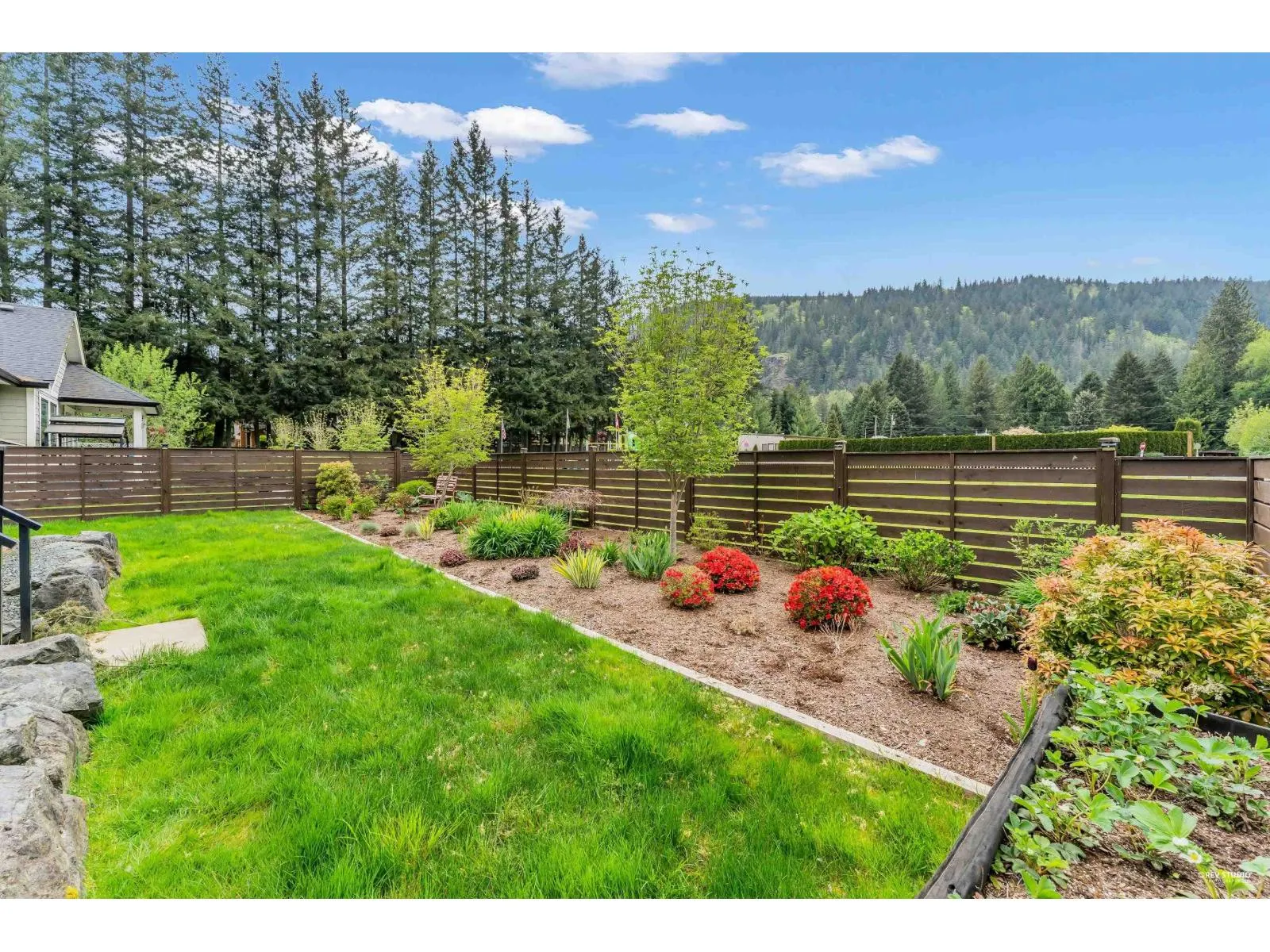 52 1885 COLUMBIA VALLEY ROAD|Cultus Lake South