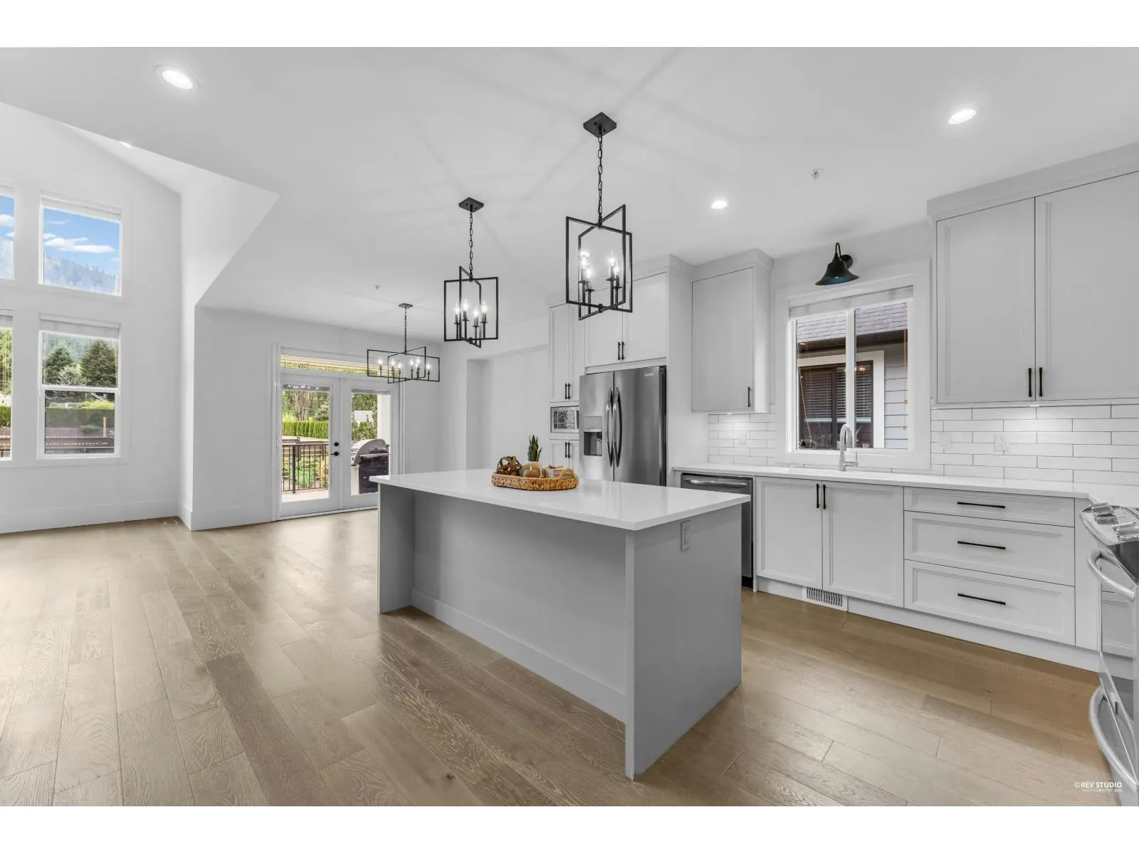 52 1885 COLUMBIA VALLEY ROAD|Cultus Lake South