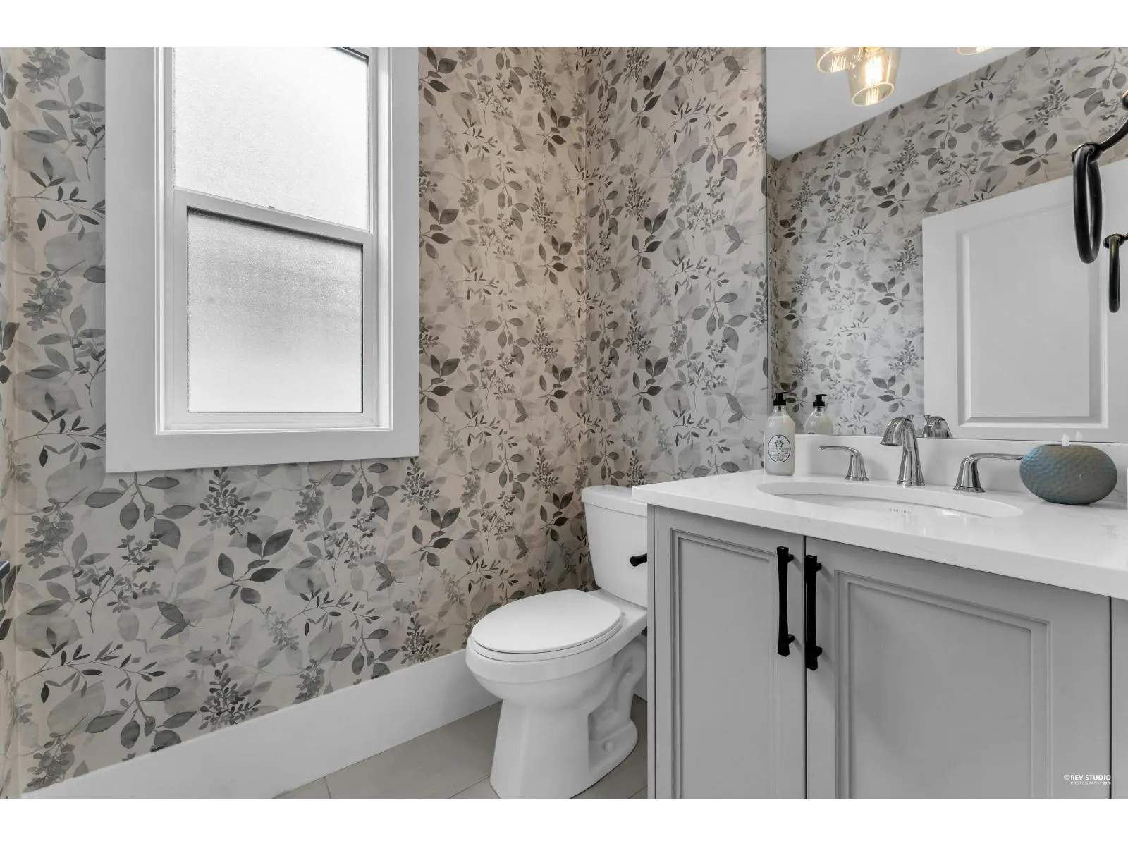 52 1885 COLUMBIA VALLEY ROAD|Cultus Lake South