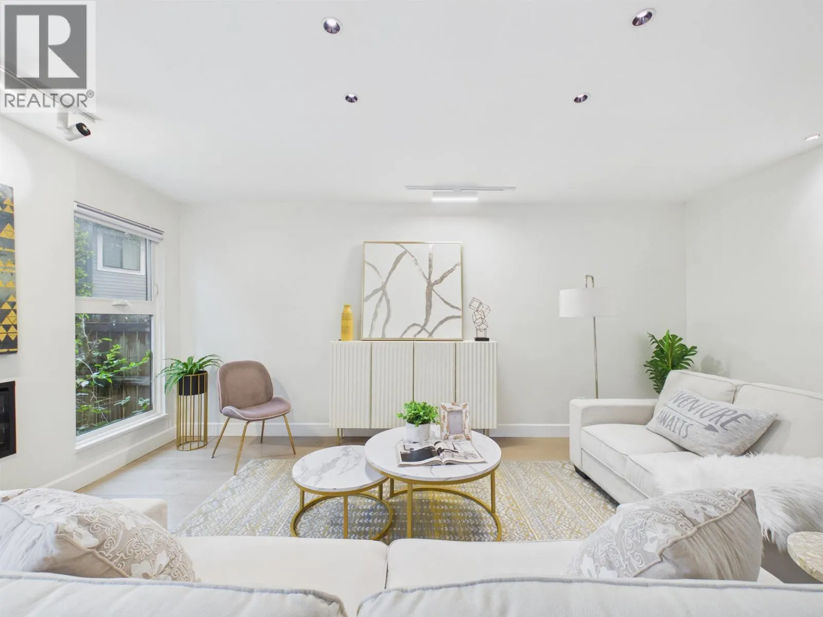 7414 ECHO PLACE