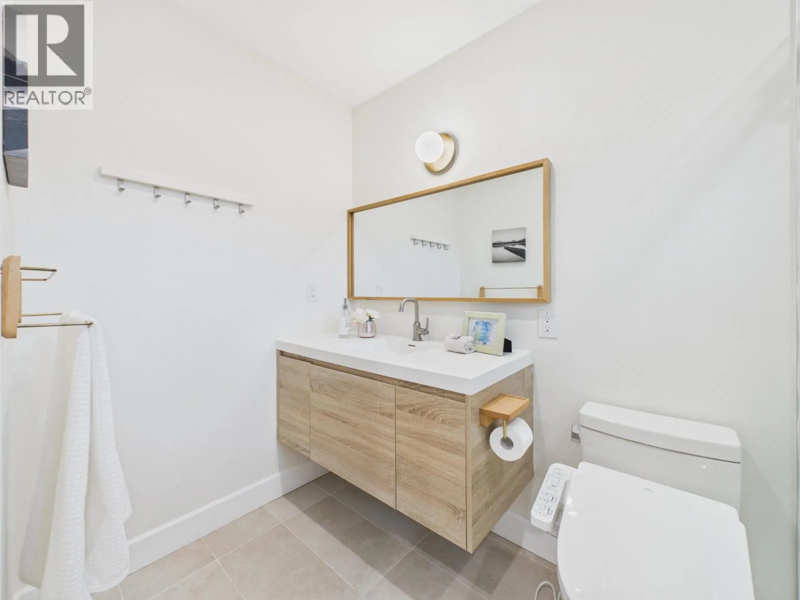 7414 ECHO PLACE