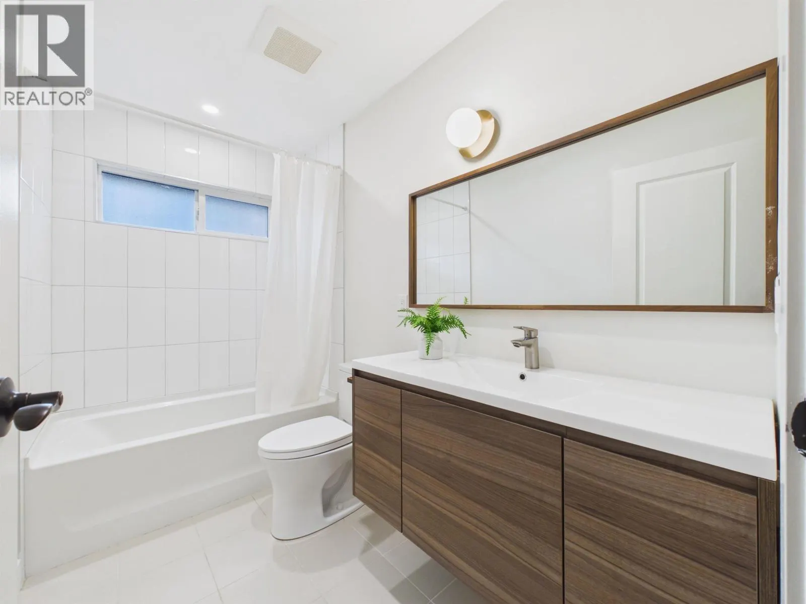 7414 ECHO PLACE
