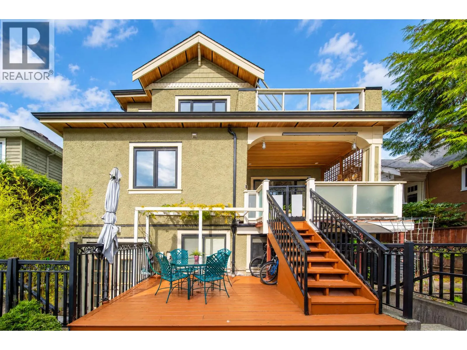 3526 W 38TH AVENUE