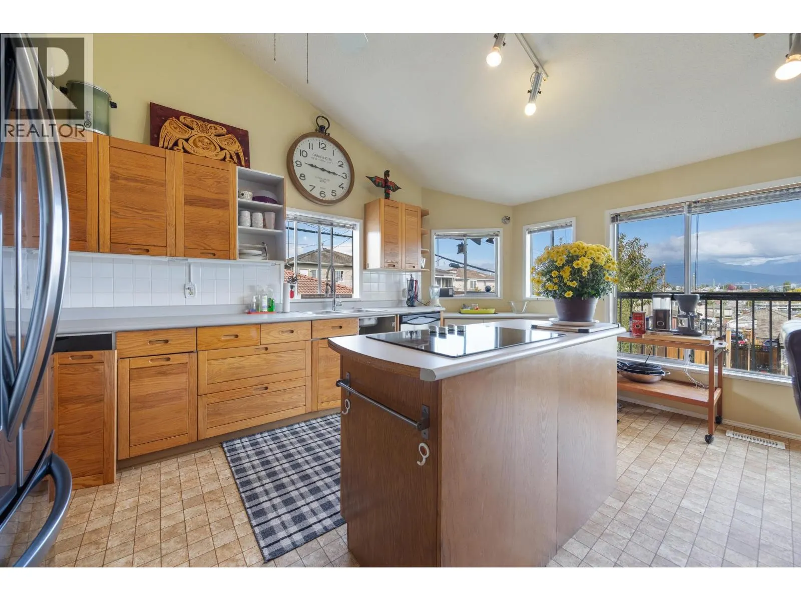 3325 SEAFORTH DRIVE