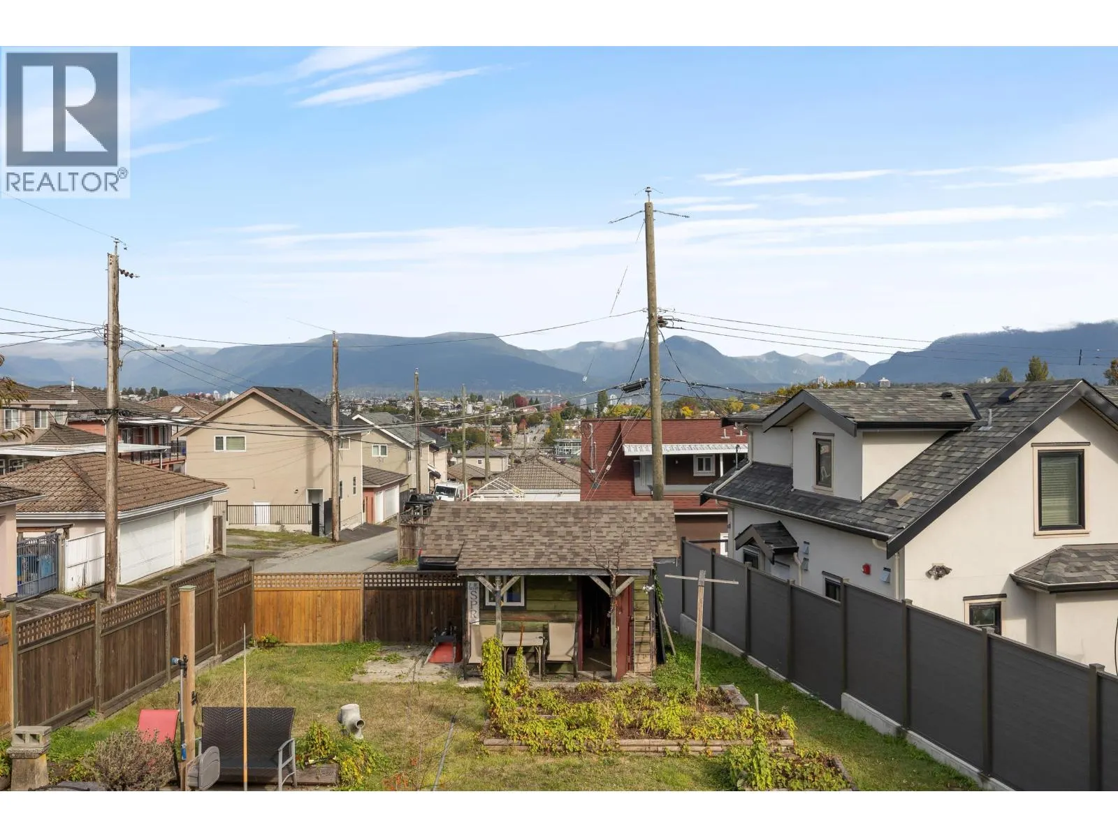 3325 SEAFORTH DRIVE