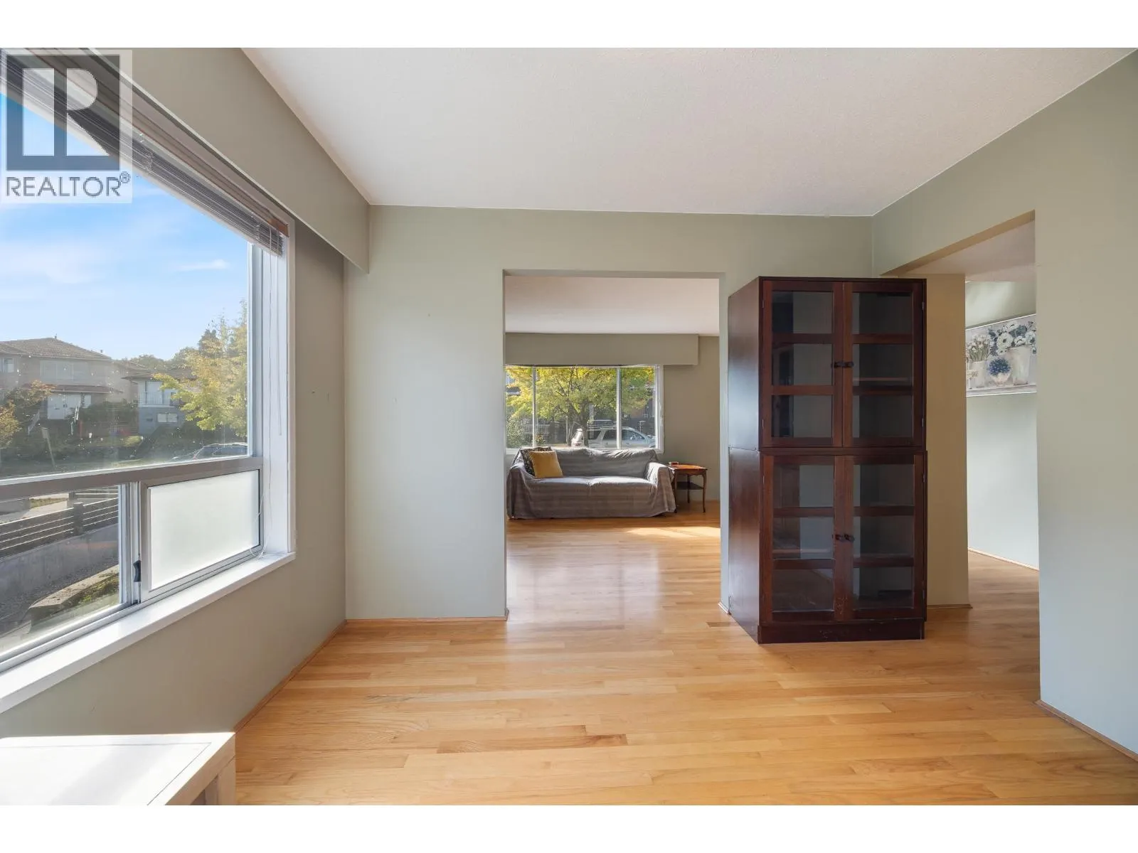 3325 SEAFORTH DRIVE