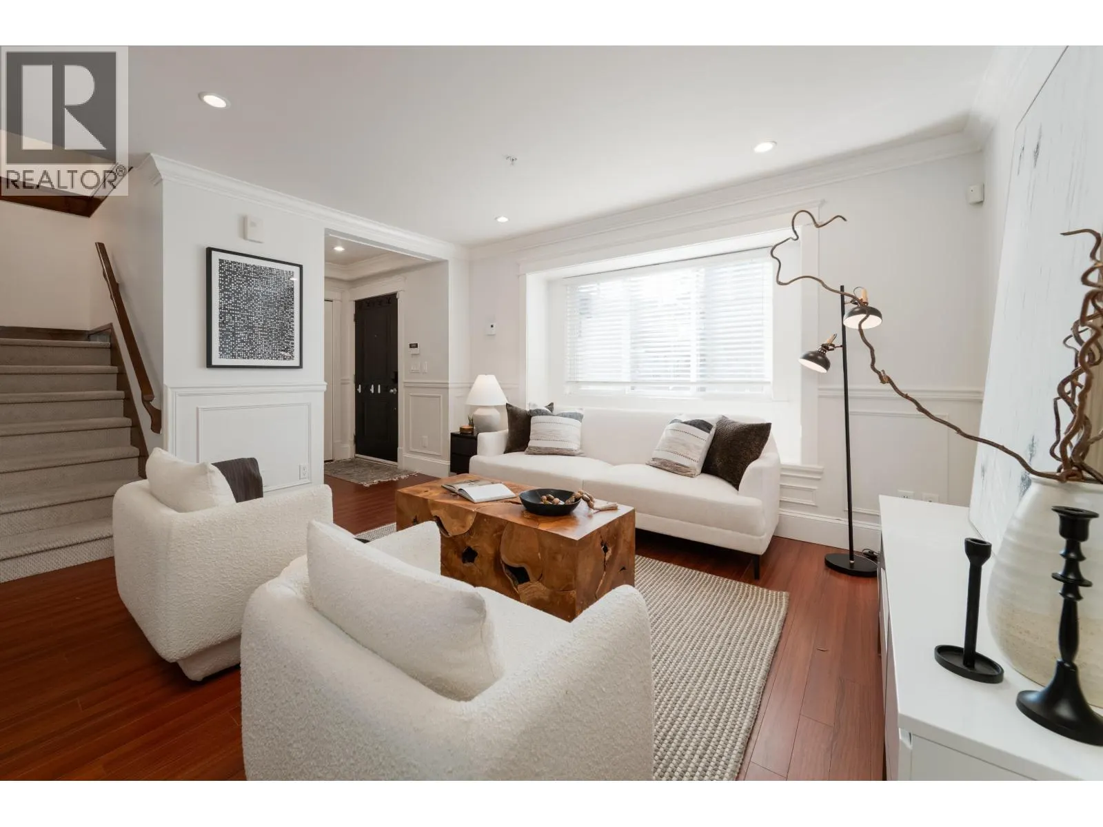 2418 ST. CATHERINES STREET