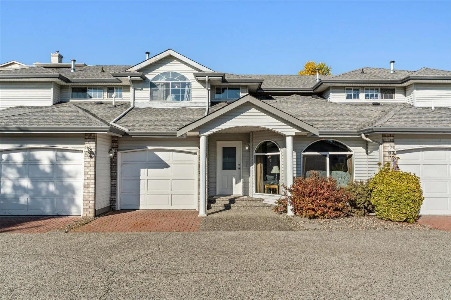 2 9457 BROADWAY ROAD|Chilliwack Proper East