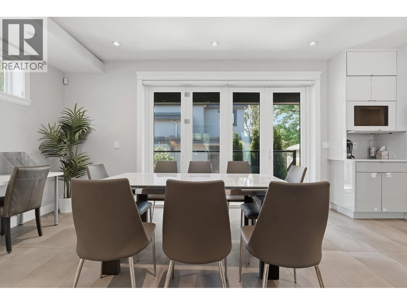 3287 MATAPAN CRESCENT
