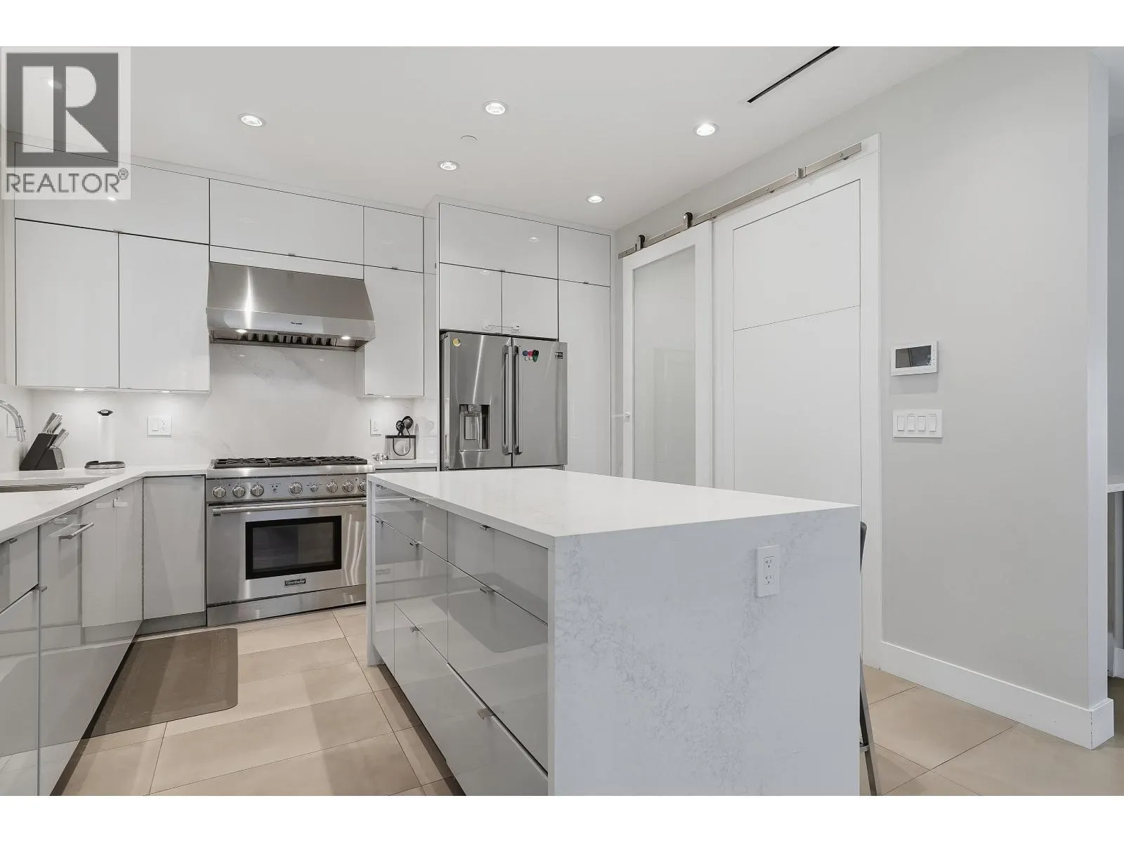 3287 MATAPAN CRESCENT