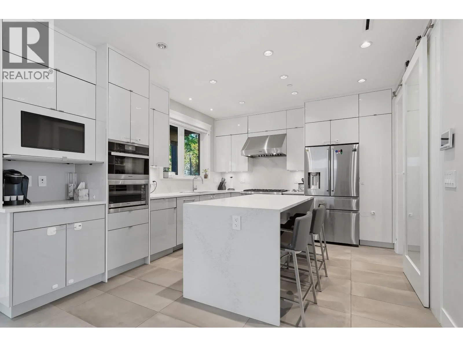 3287 MATAPAN CRESCENT