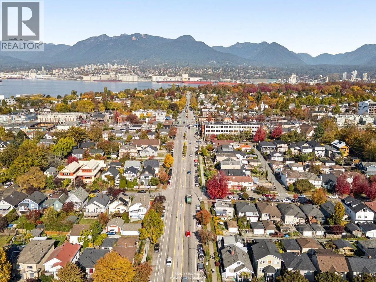 850 NANAIMO STREET