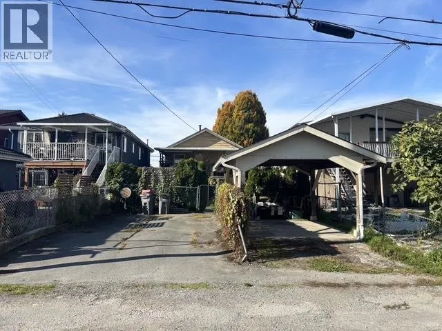 850 NANAIMO STREET