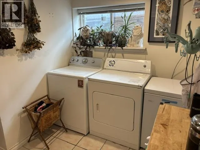 850 NANAIMO STREET