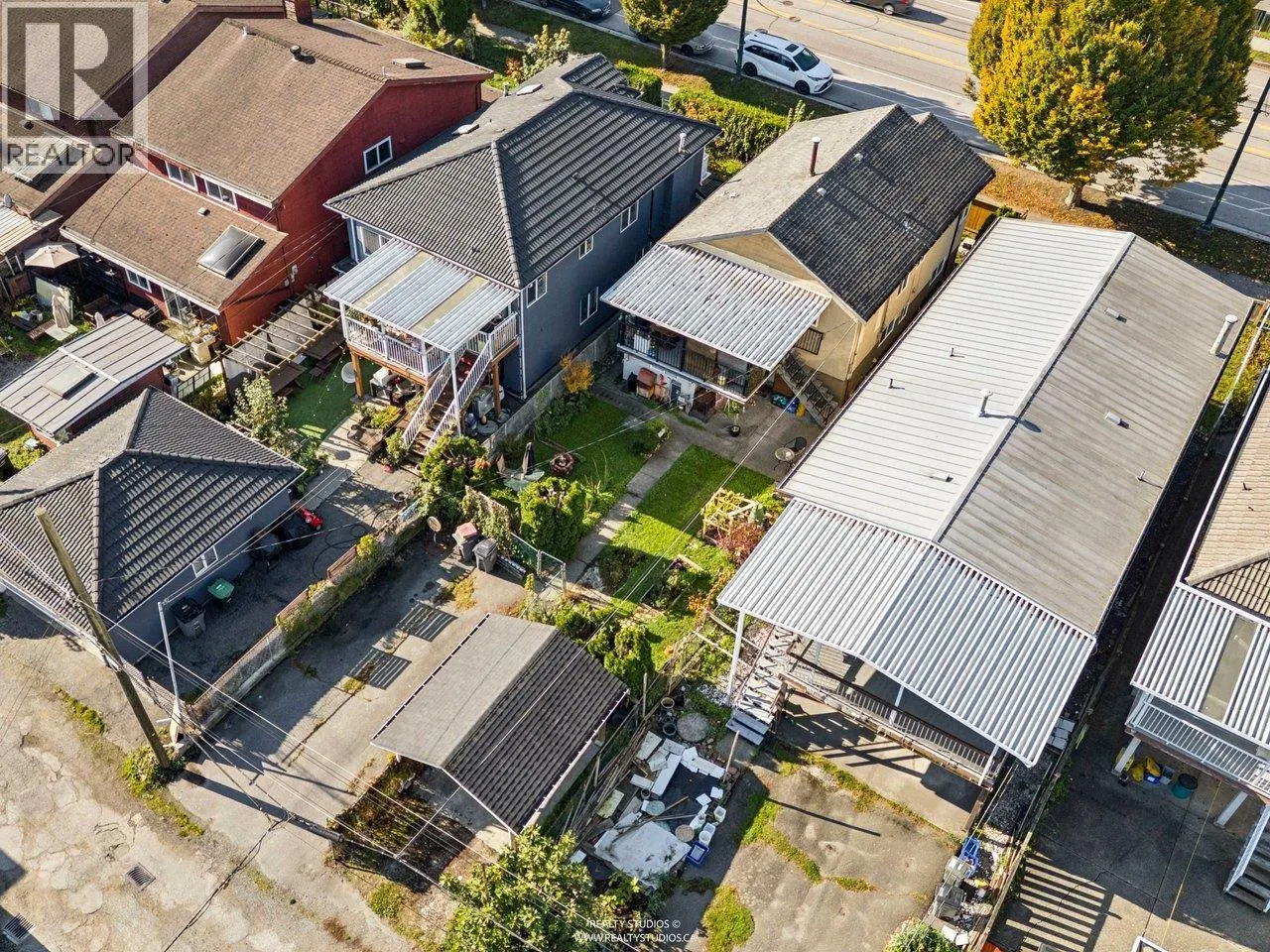 850 NANAIMO STREET