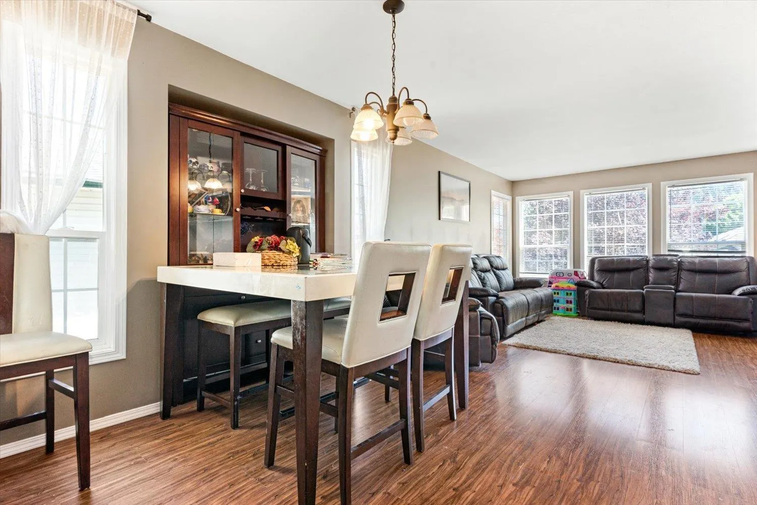 5711 WINCHESTER PLACE|Vedder Crossing