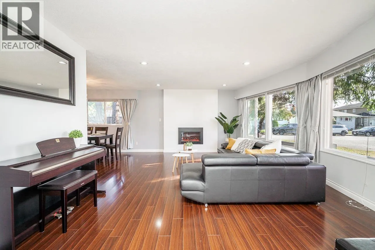 4169 KENNY COURT