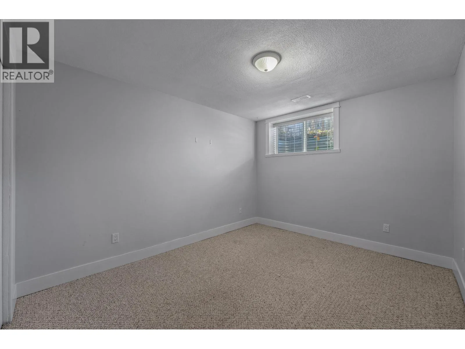5716 BEARSPAW CRESCENT