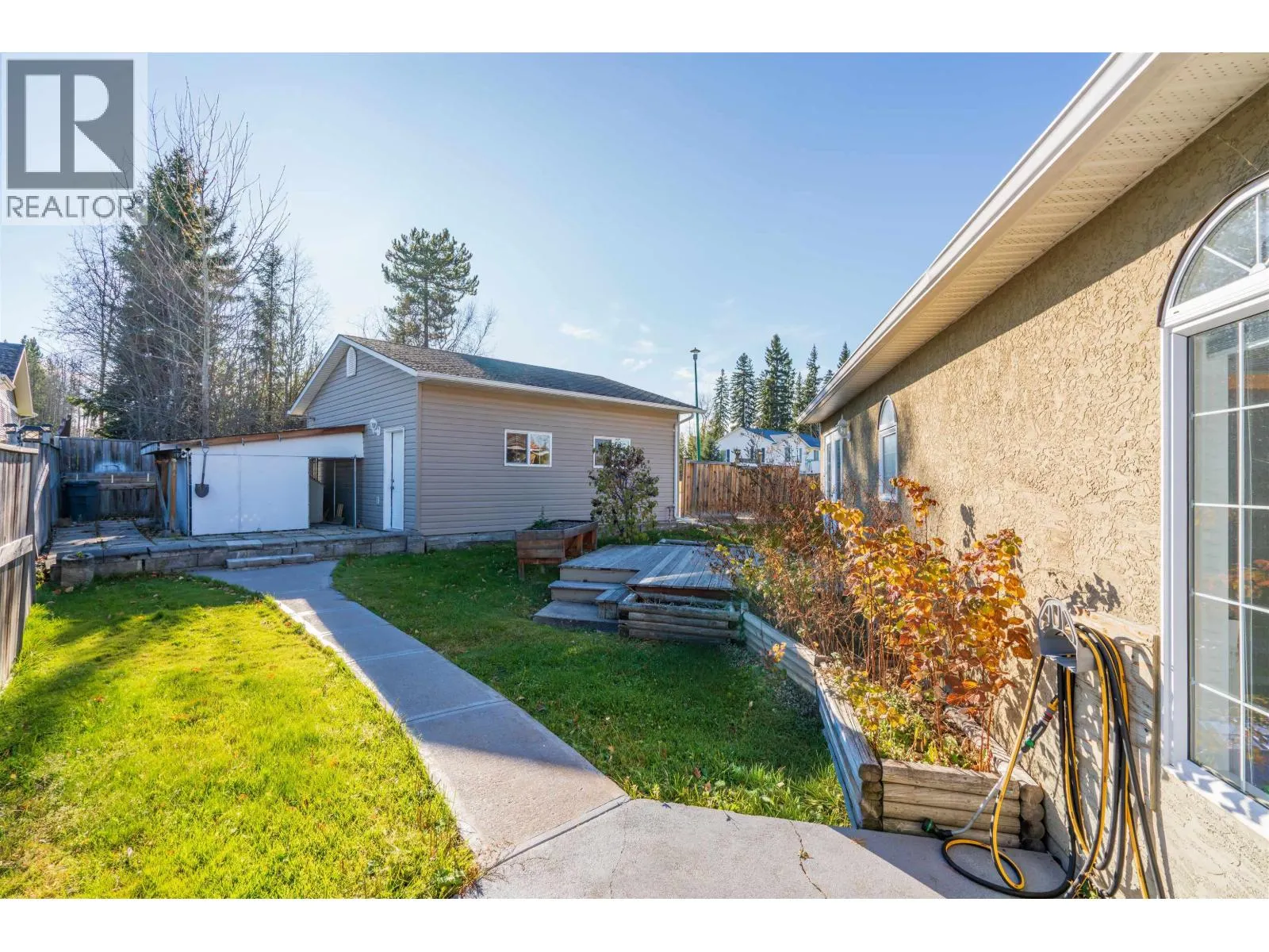 5716 BEARSPAW CRESCENT
