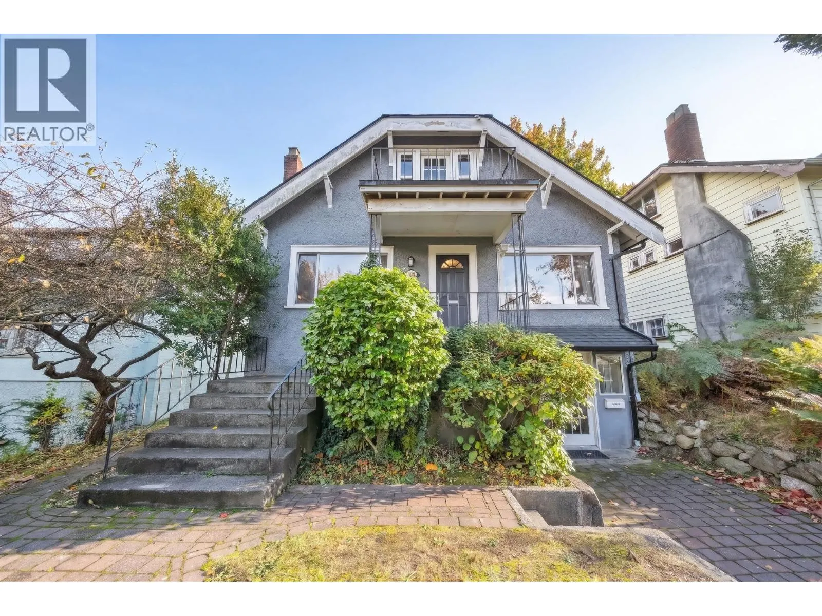 3588 W KING EDWARD AVENUE