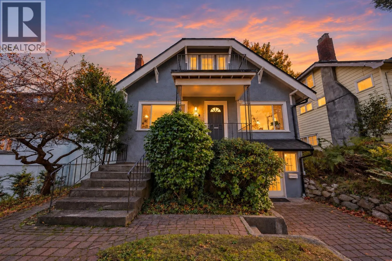 3588 W KING EDWARD AVENUE
