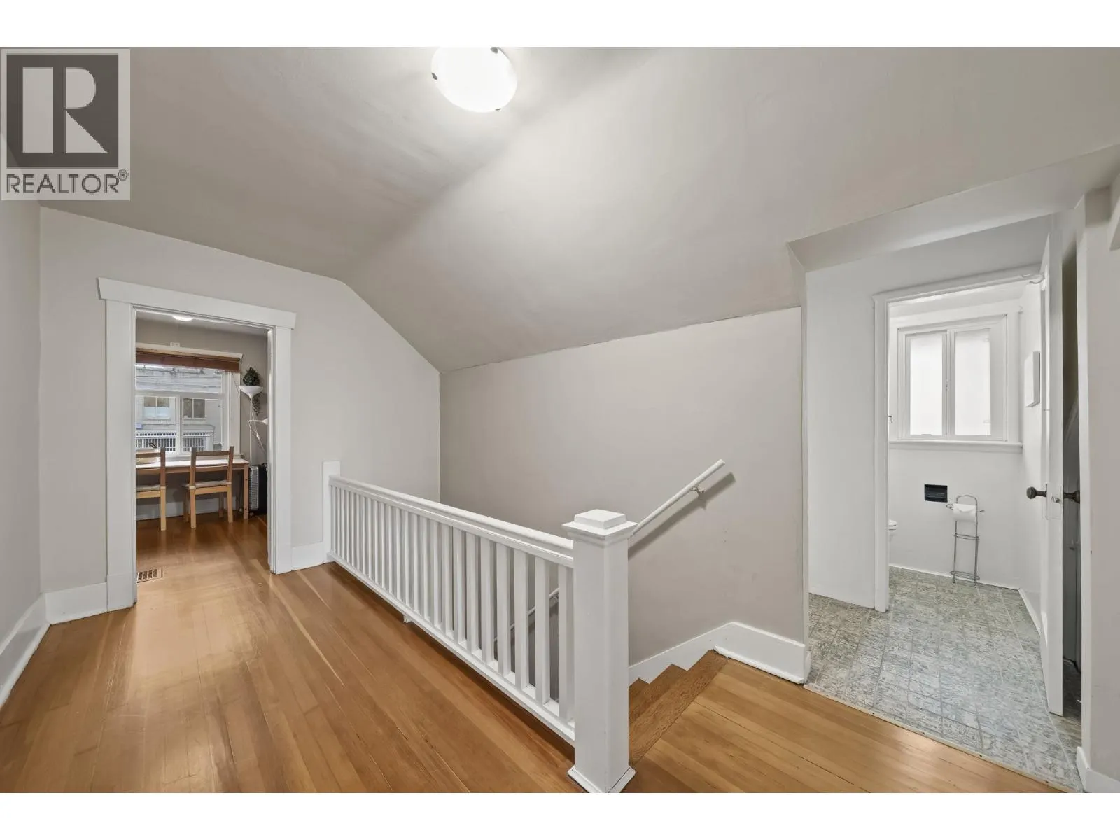 3588 W KING EDWARD AVENUE