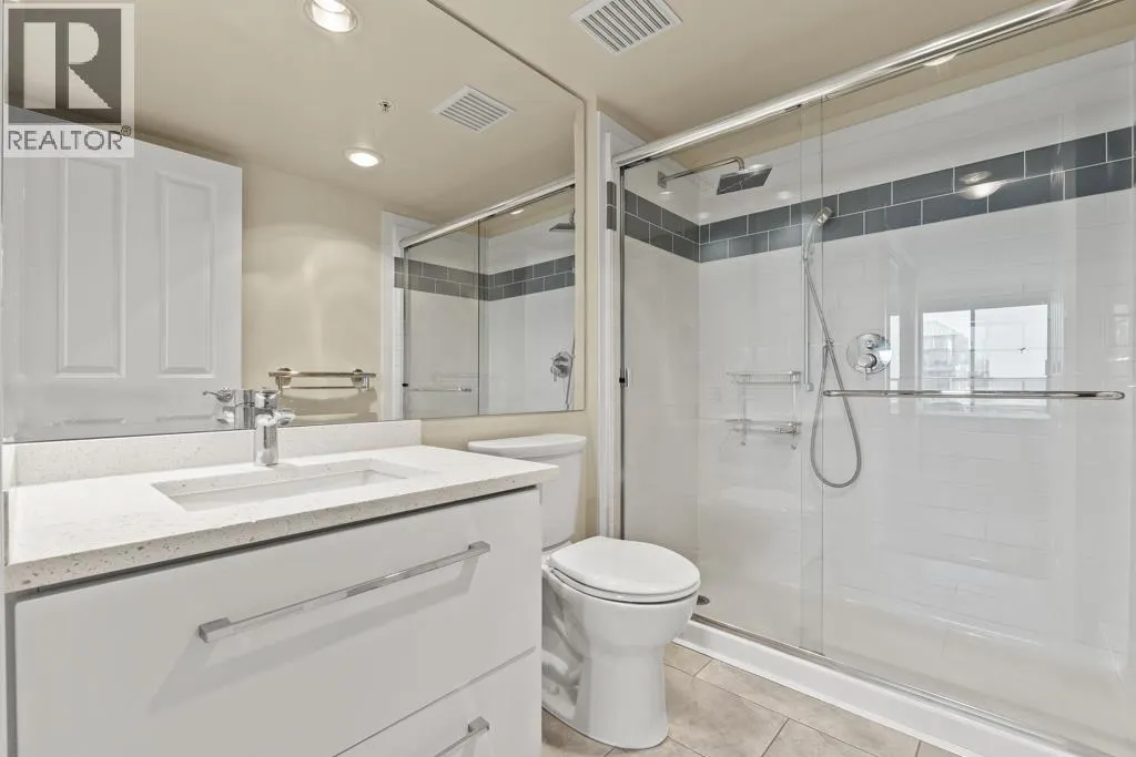 1703 6611 SOUTHOAKS CRESCENT
