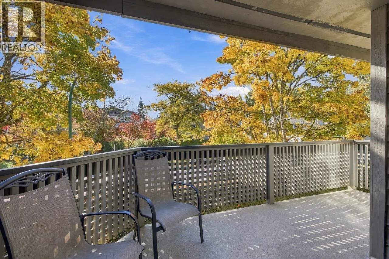 806 ROCHE POINT DRIVE