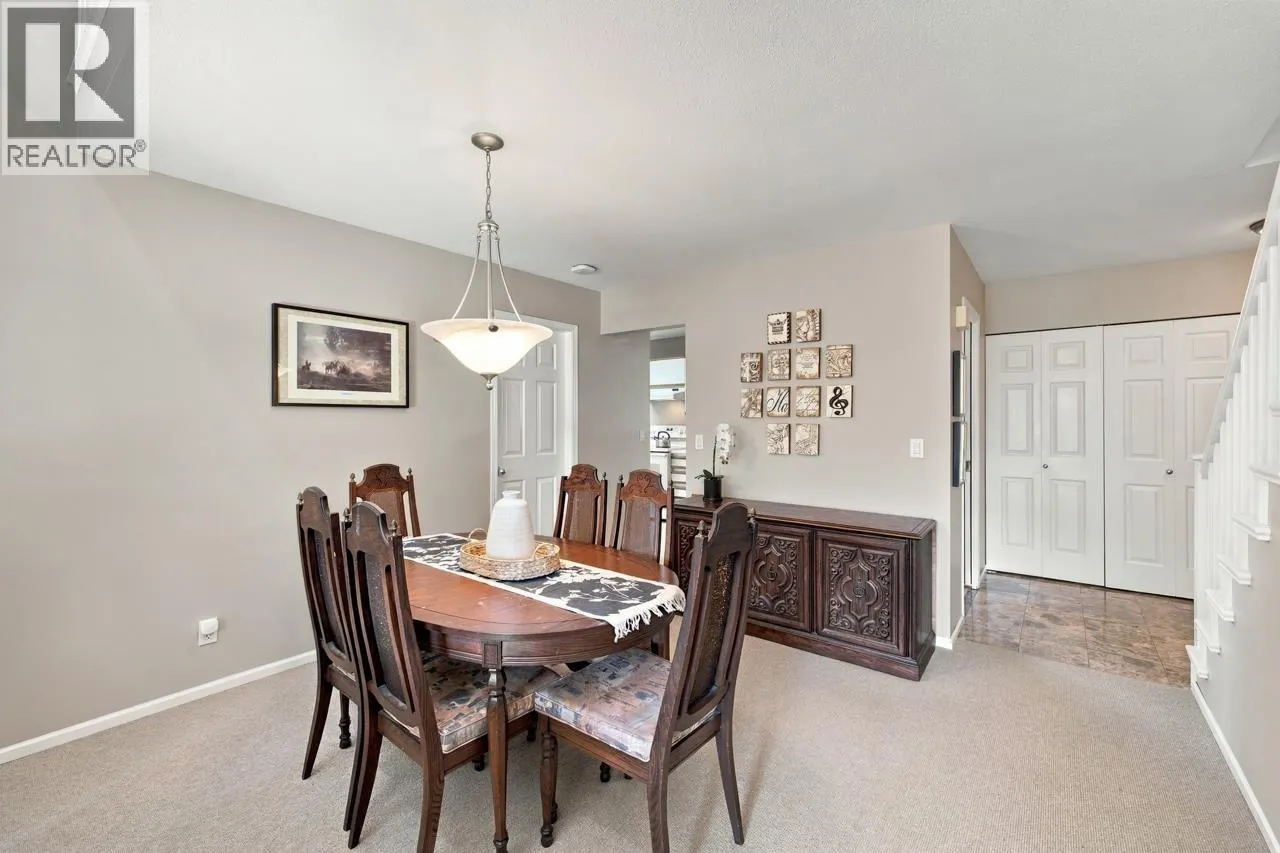806 ROCHE POINT DRIVE