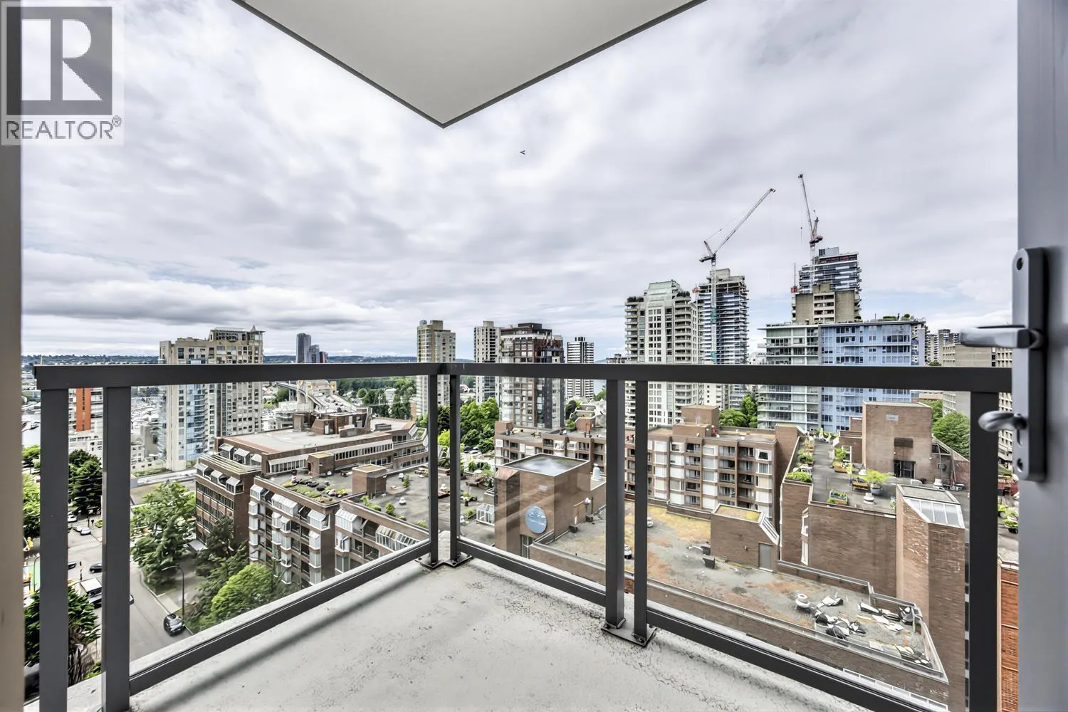 1601 1308 HORNBY STREET