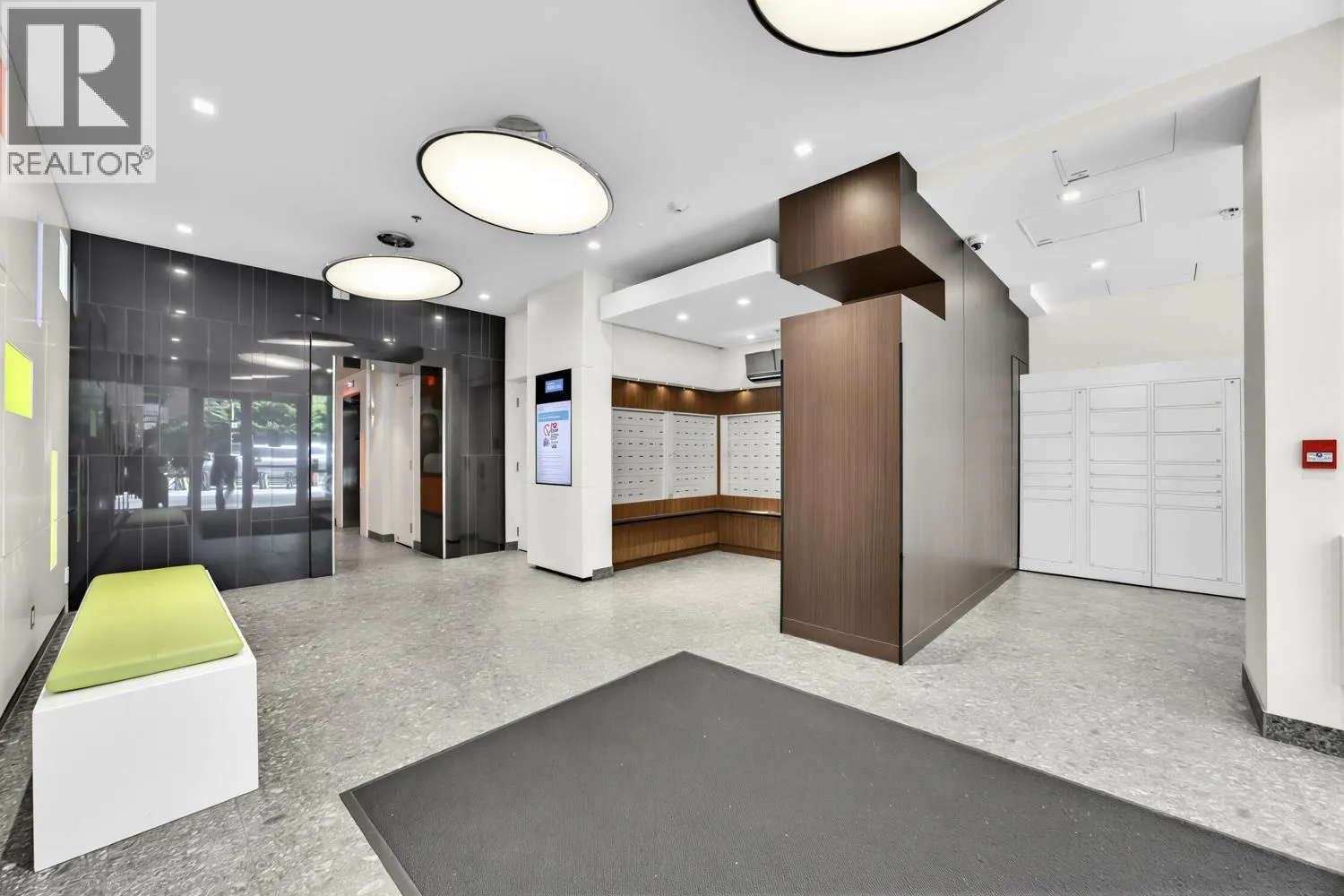 1601 1308 HORNBY STREET