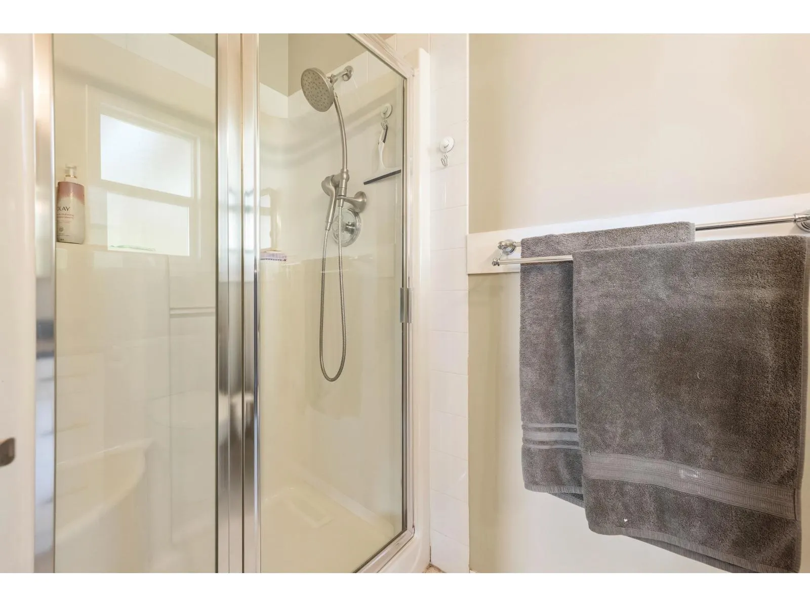 406 MIAMI RIVER DRIVE|Harrison Hot Springs