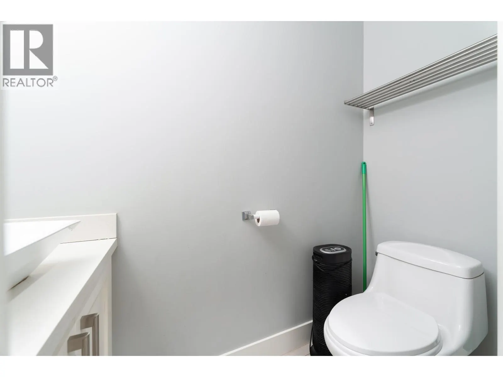 5065 DOMINION STREET