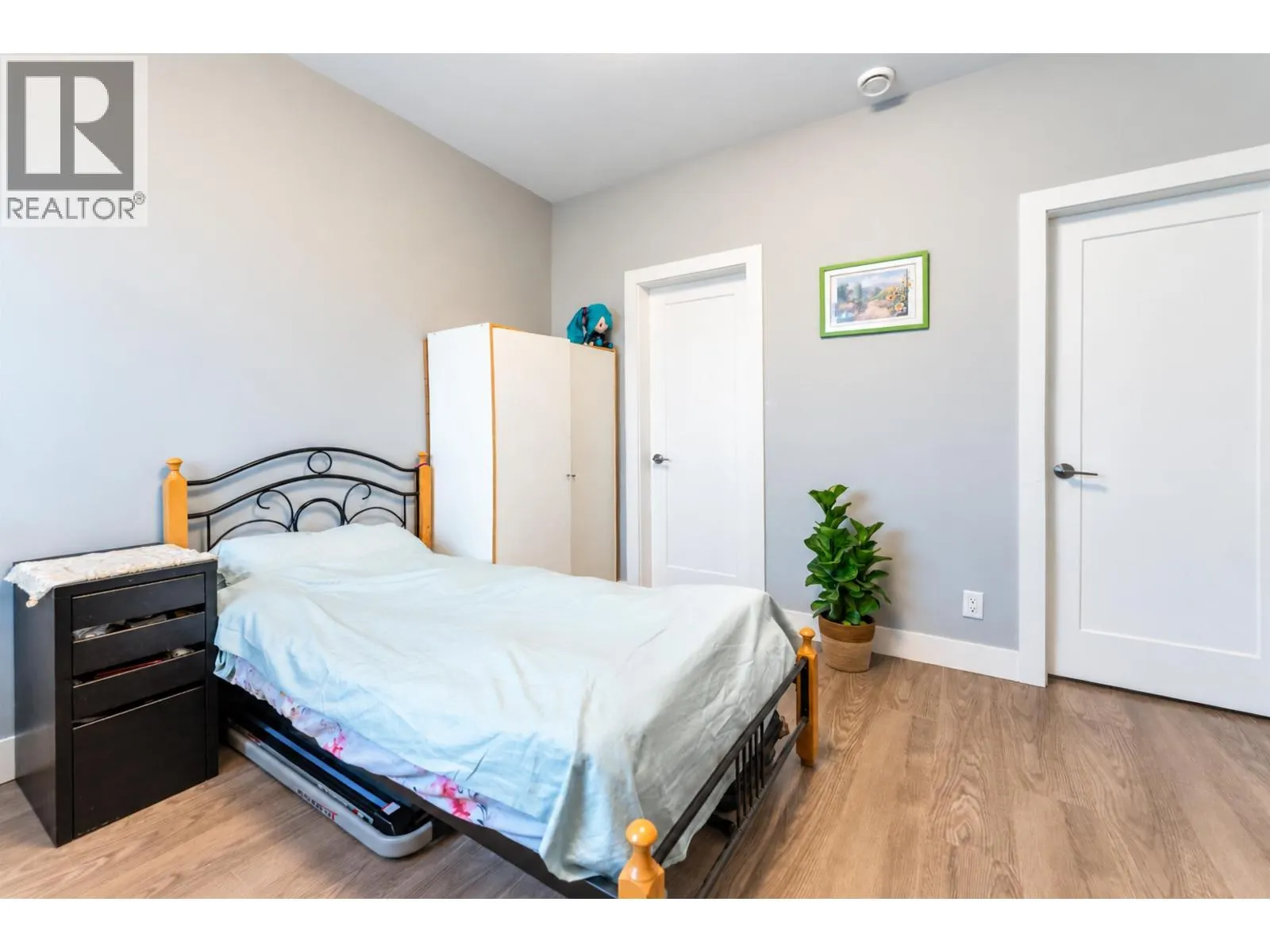 5065 DOMINION STREET