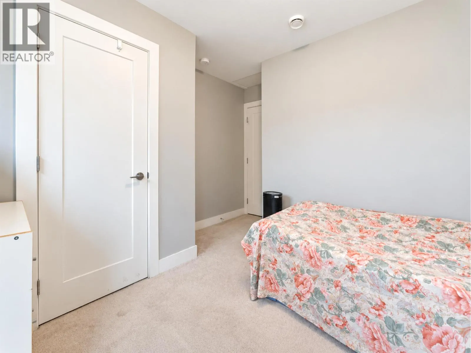 5065 DOMINION STREET