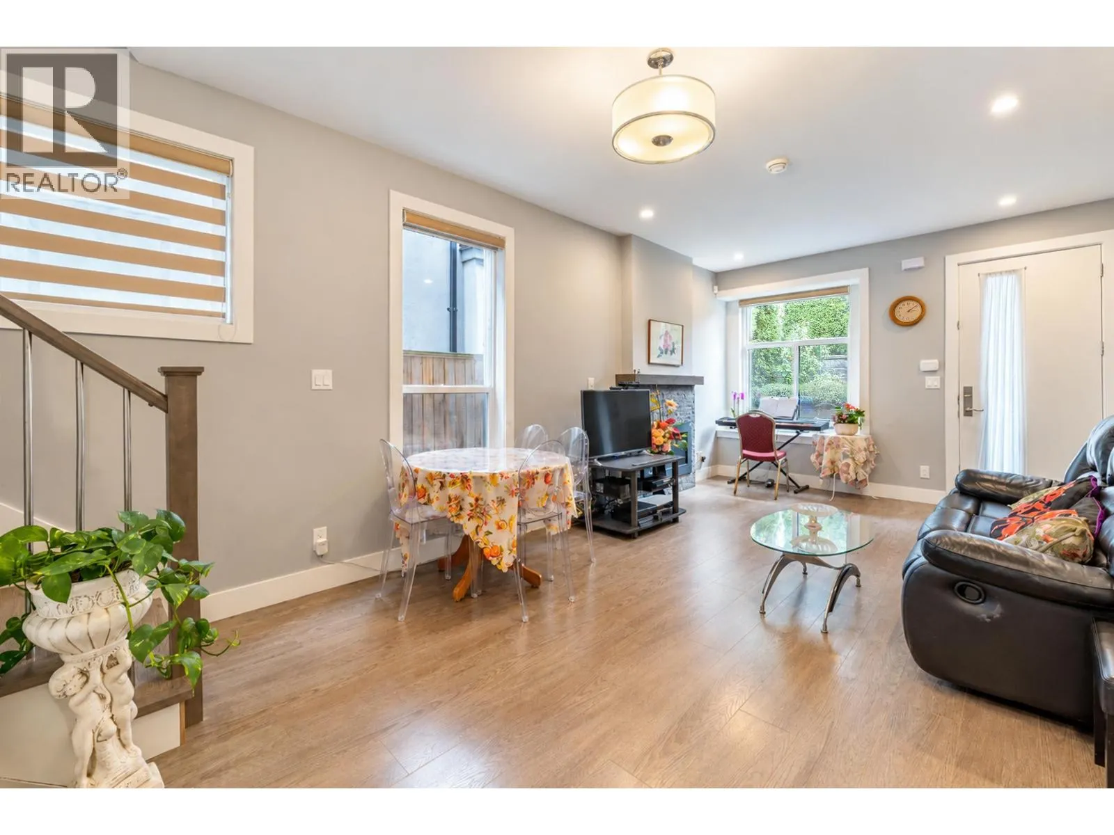 5065 DOMINION STREET