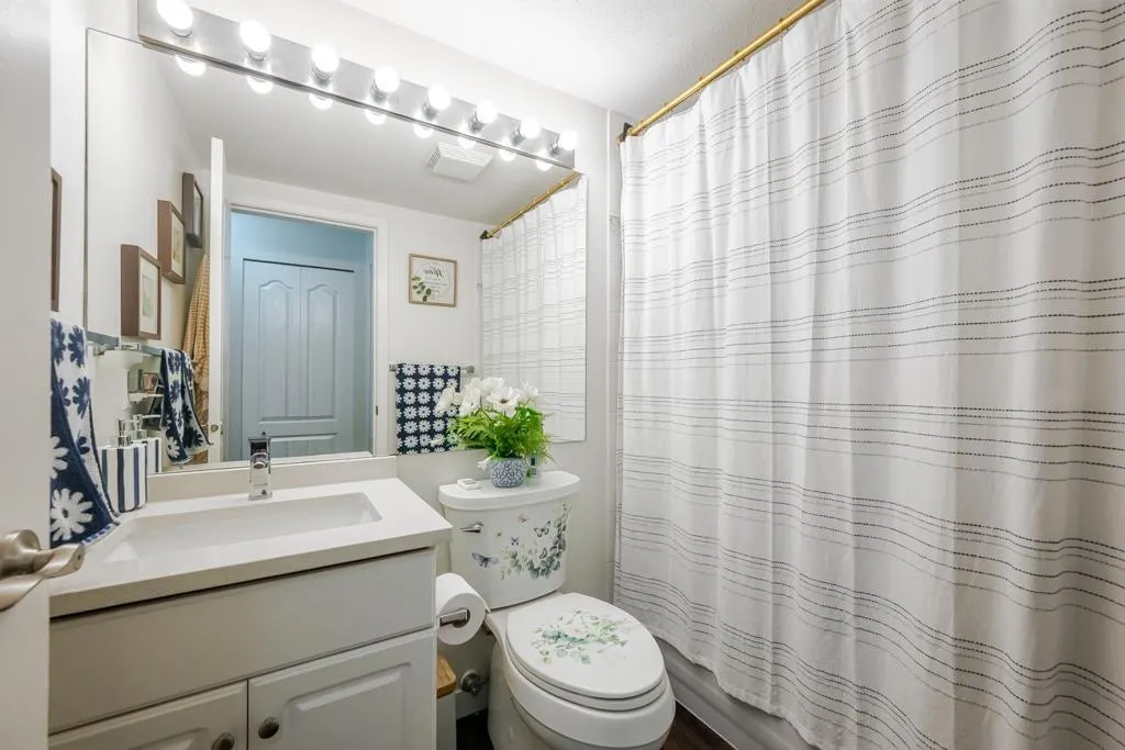 312 33738 KING ROAD