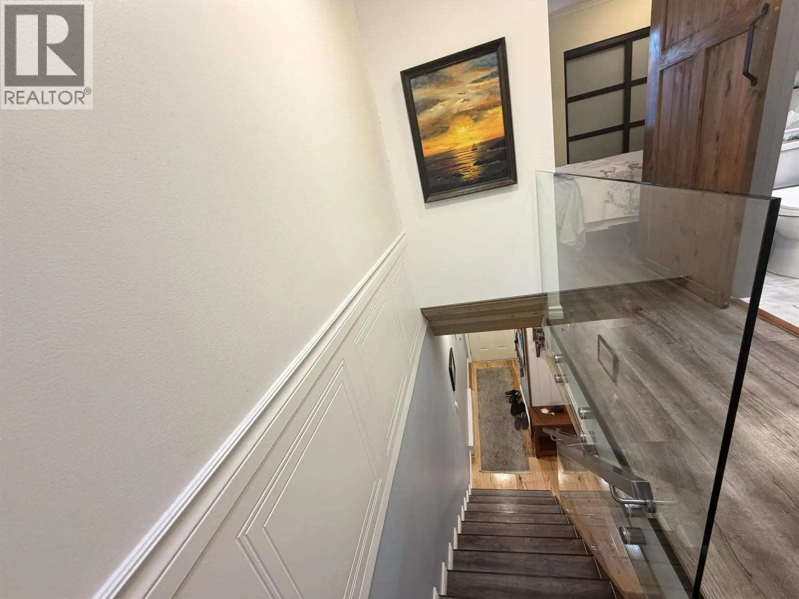 C 733 W 16TH AVENUE