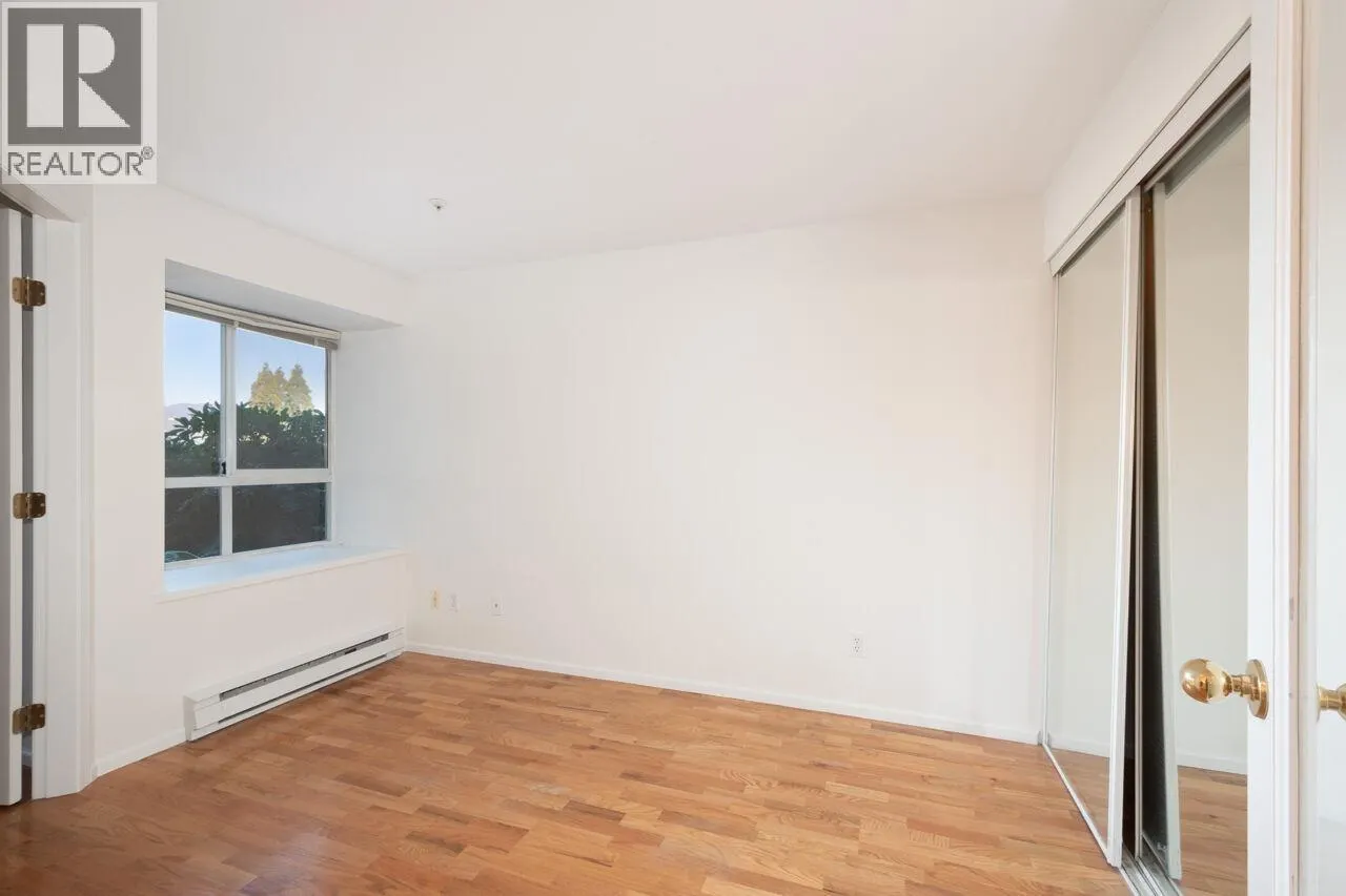106 2211 WALL STREET