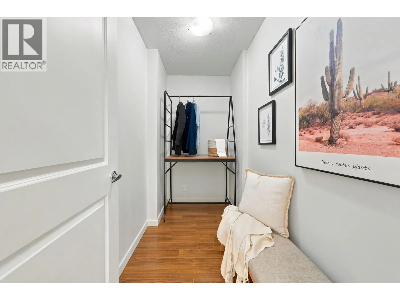 709 1068 W BROADWAY