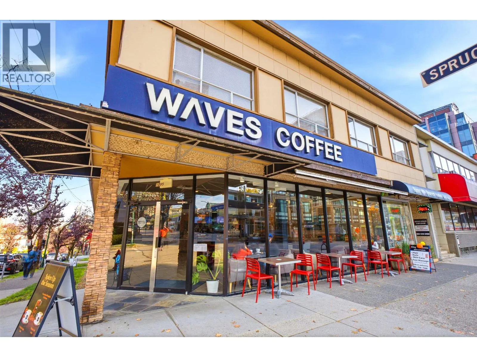 709 1068 W BROADWAY