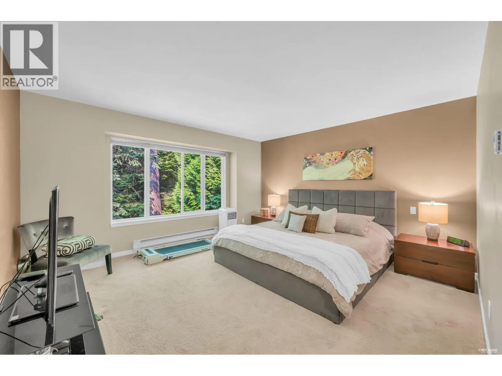 9 181 RAVINE DRIVE