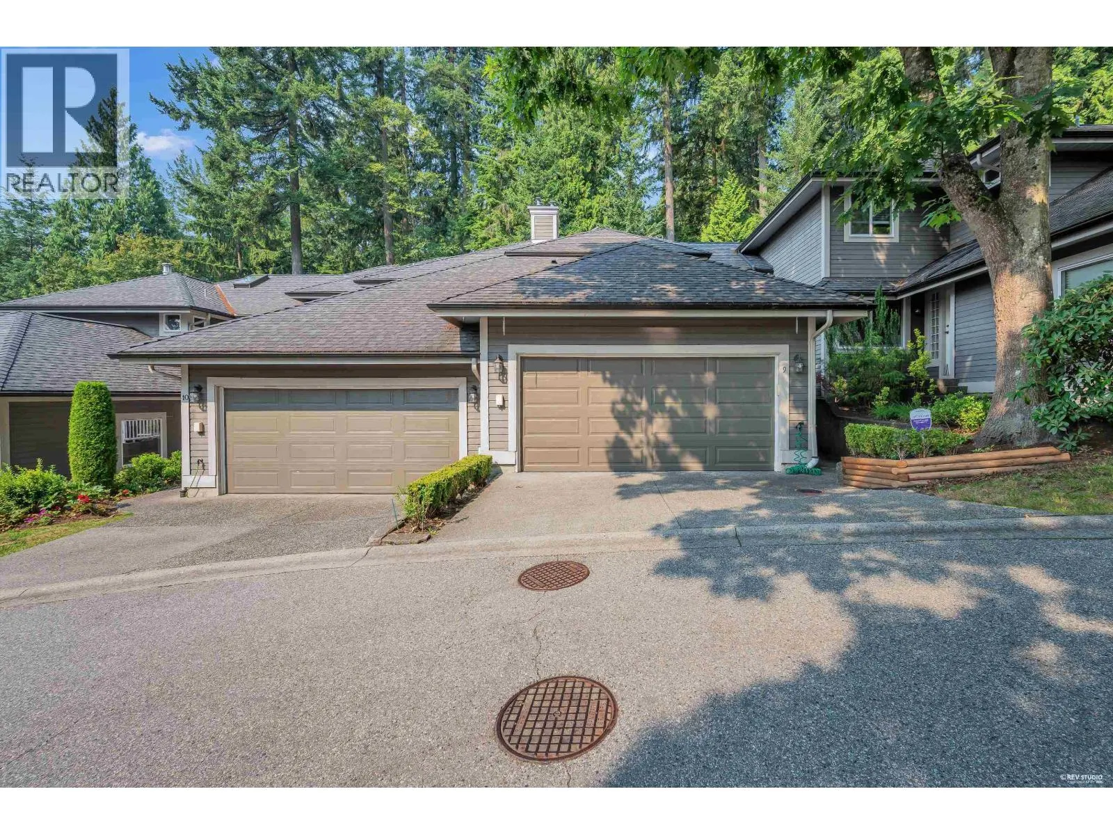 9 181 RAVINE DRIVE