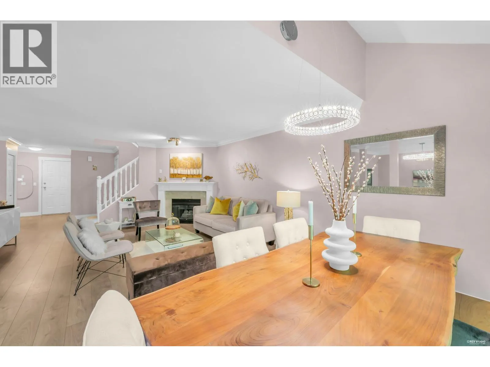 9 181 RAVINE DRIVE
