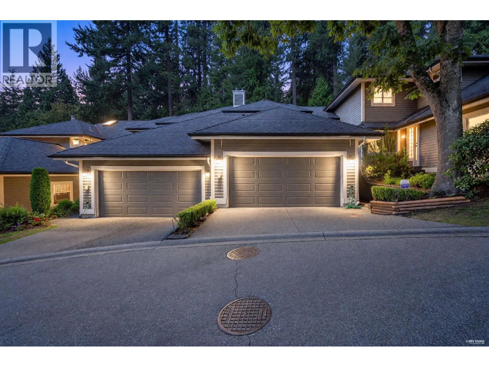 9 181 RAVINE DRIVE