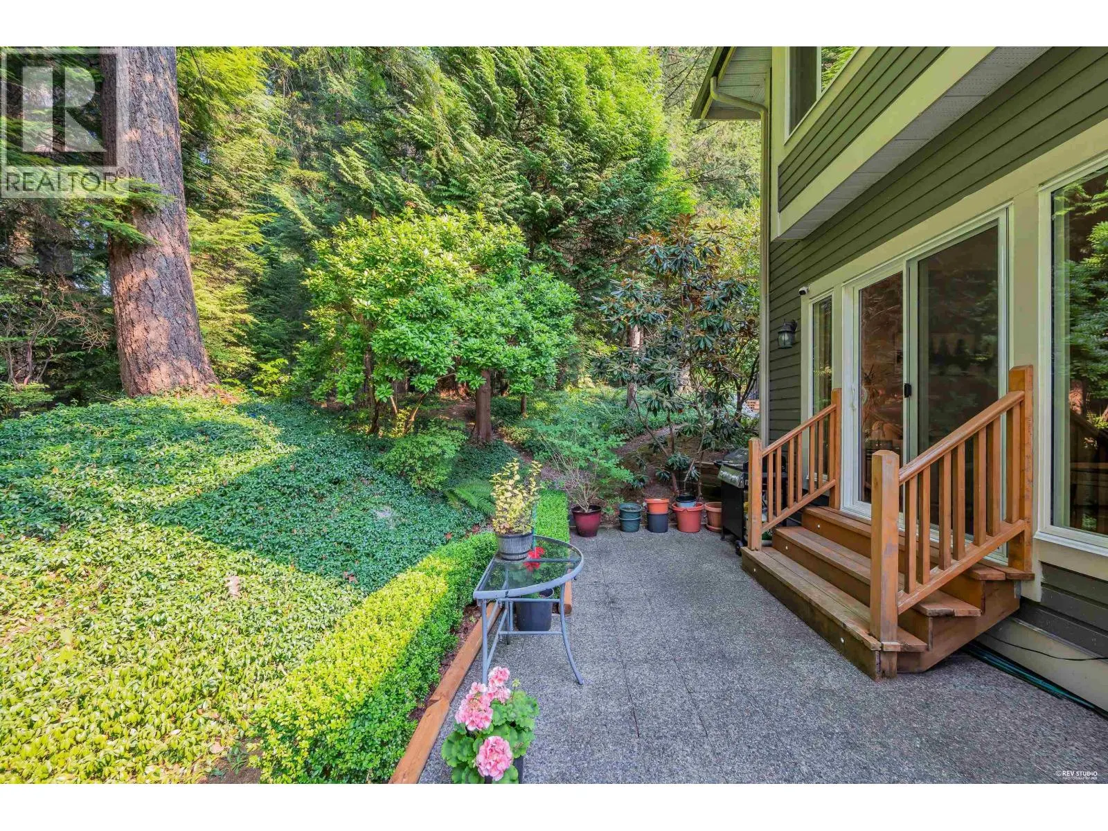9 181 RAVINE DRIVE