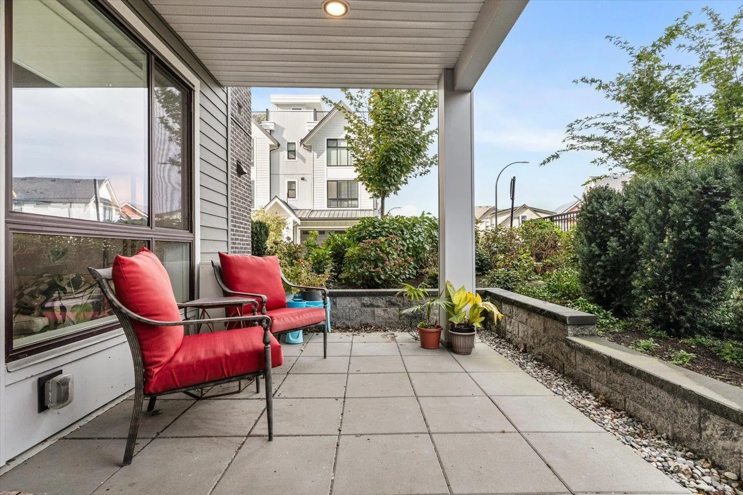 104 6045 CHILLIWACK RIVER ROAD|Sardis South